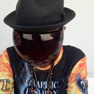 Meet your Posher, Thomlen